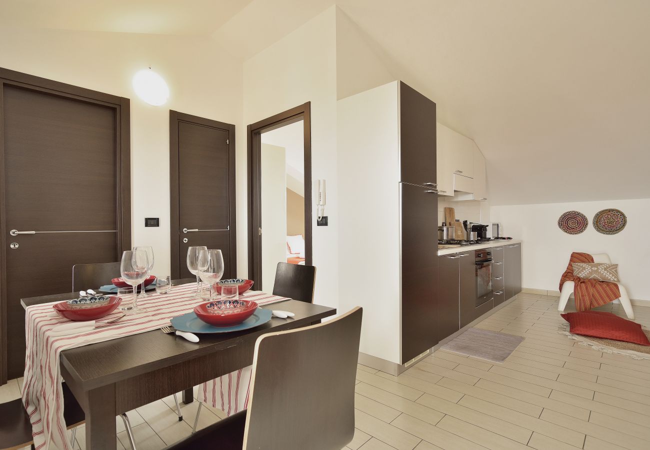 Apartment in Ispica - Attico VISTA MARE e PISCINA - Affitti Brevi Italia