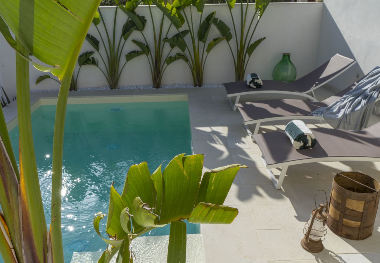 Villa in Ispica - VILLA  DELLE PALME  CON PISCINA - Affitti Brevi It