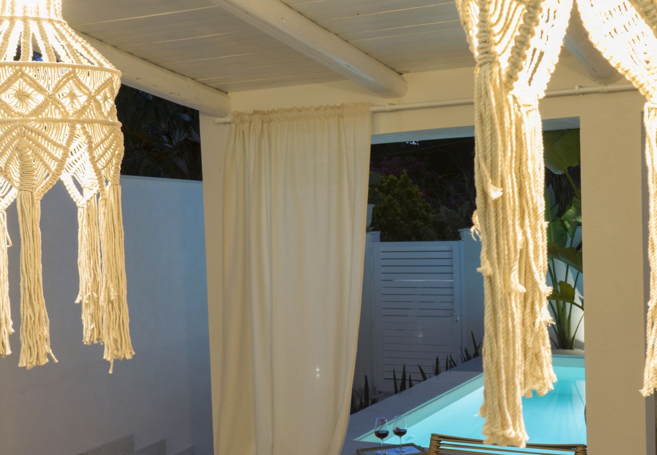 Villa in Ispica - VILLA  DELLE PALME  CON PISCINA - Affitti Brevi It