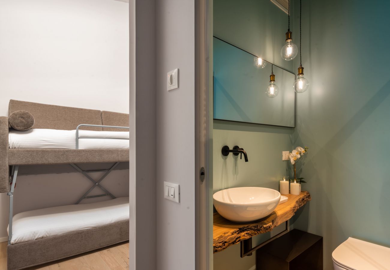 Apartment in Venice - Fondamenta De La Sensa Garden Loft R&R