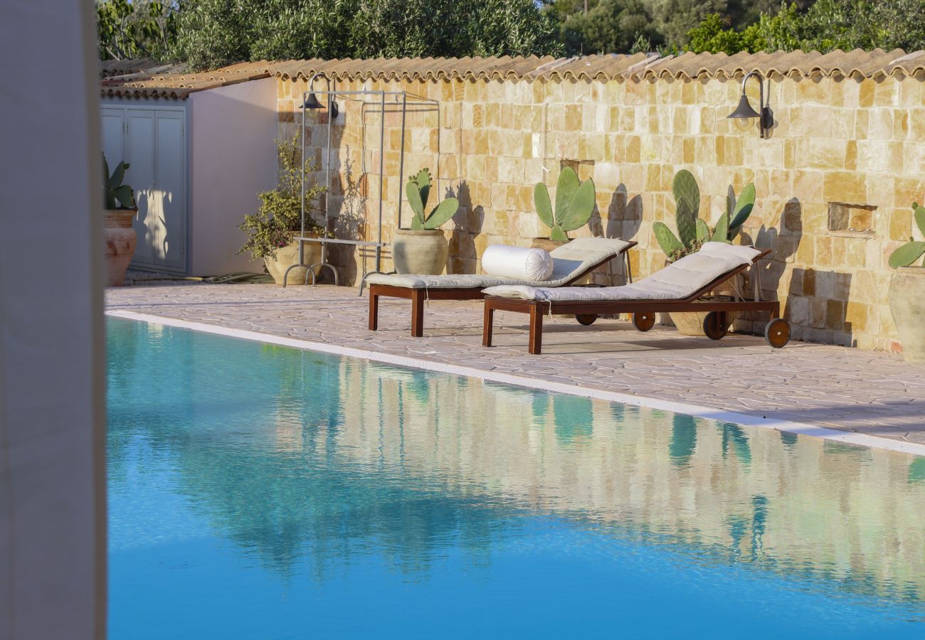 Villa in Ispica - VILLA ERIKA con piscina privata
