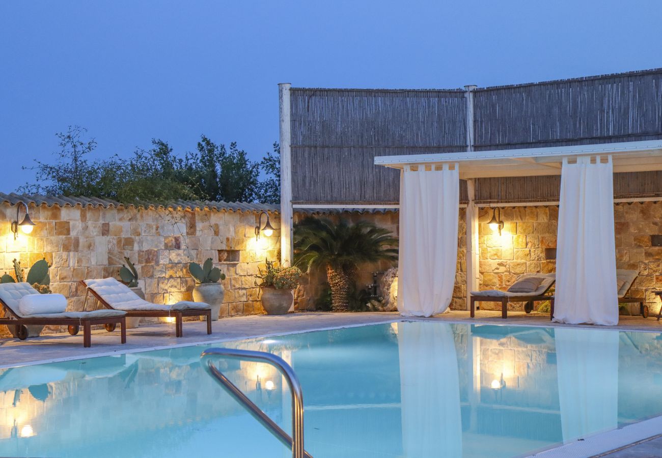 Villa in Ispica - VILLA ERIKA con piscina privata
