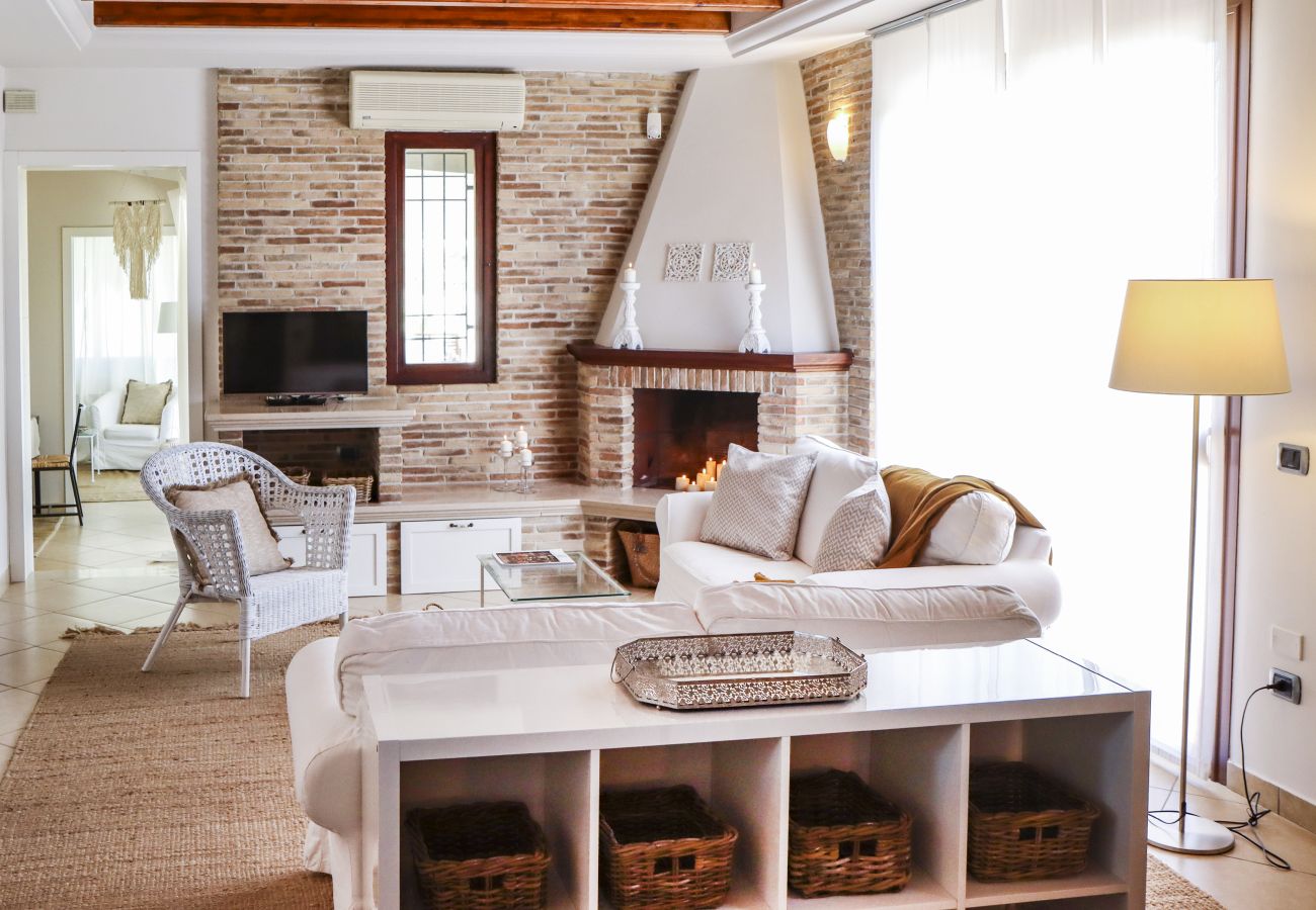 Villa in Ispica - VILLA ERIKA con piscina privata