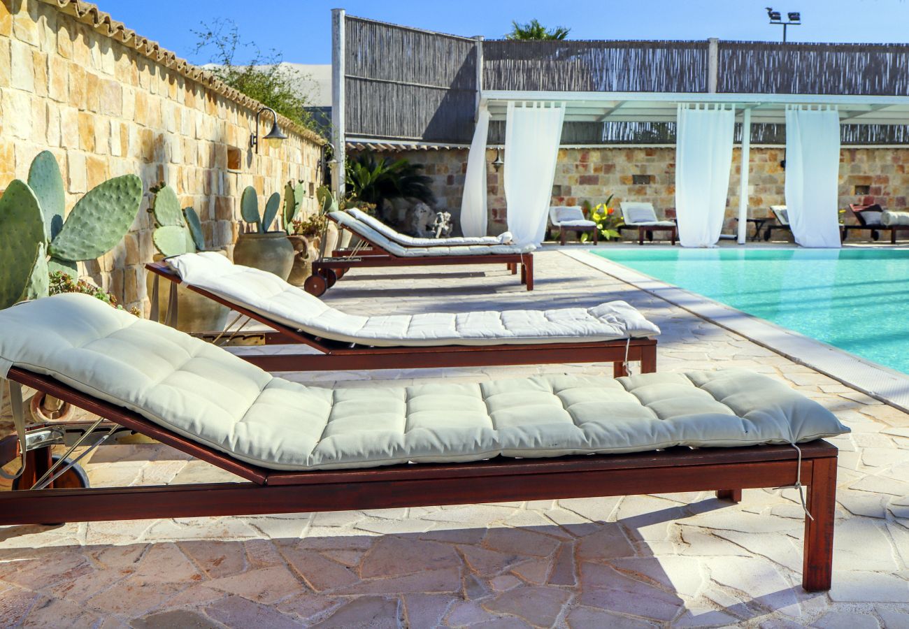 Villa in Ispica - VILLA ERIKA con piscina privata