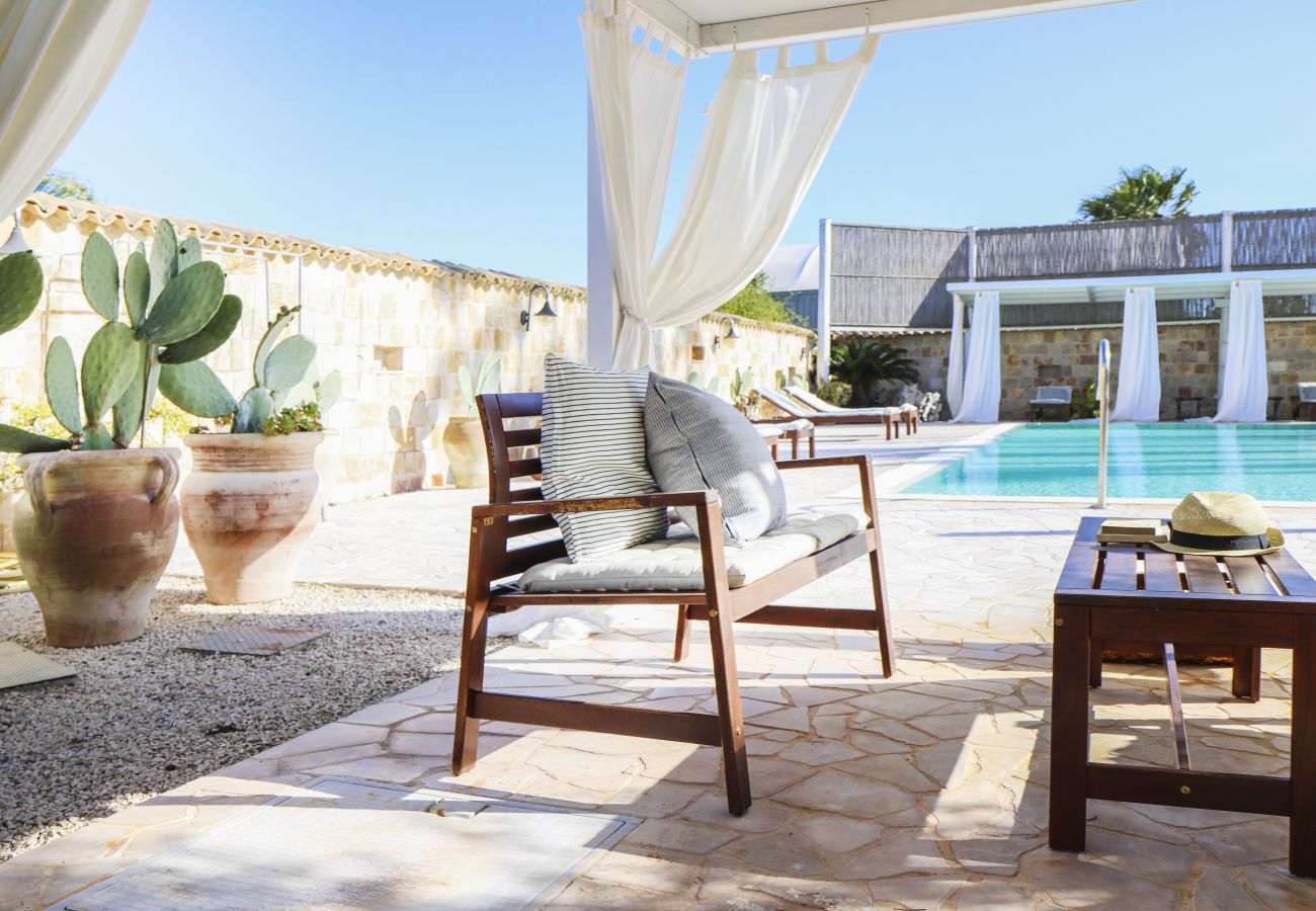 Villa in Ispica - VILLA ERIKA con piscina privata