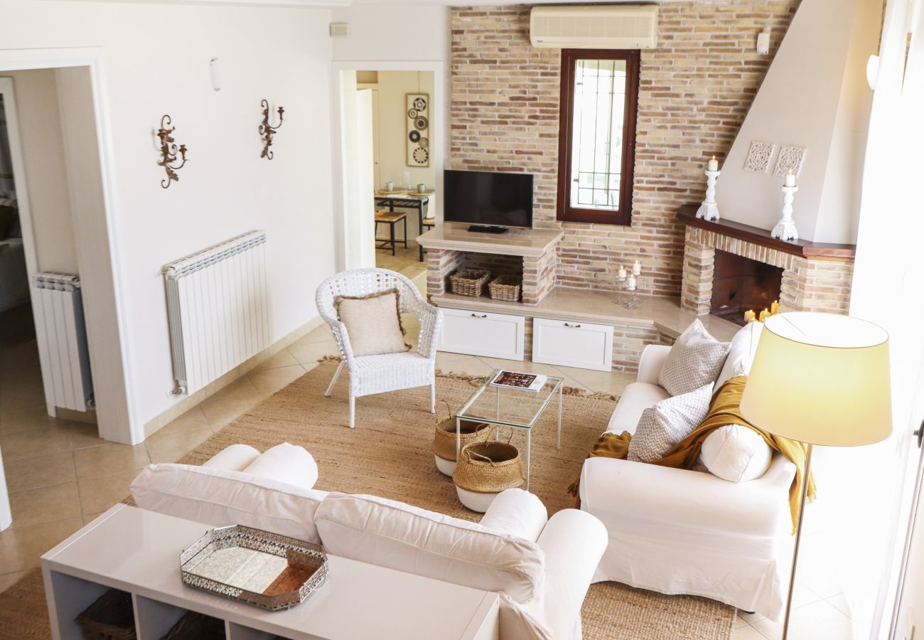 Villa in Ispica - VILLA ERIKA con piscina privata