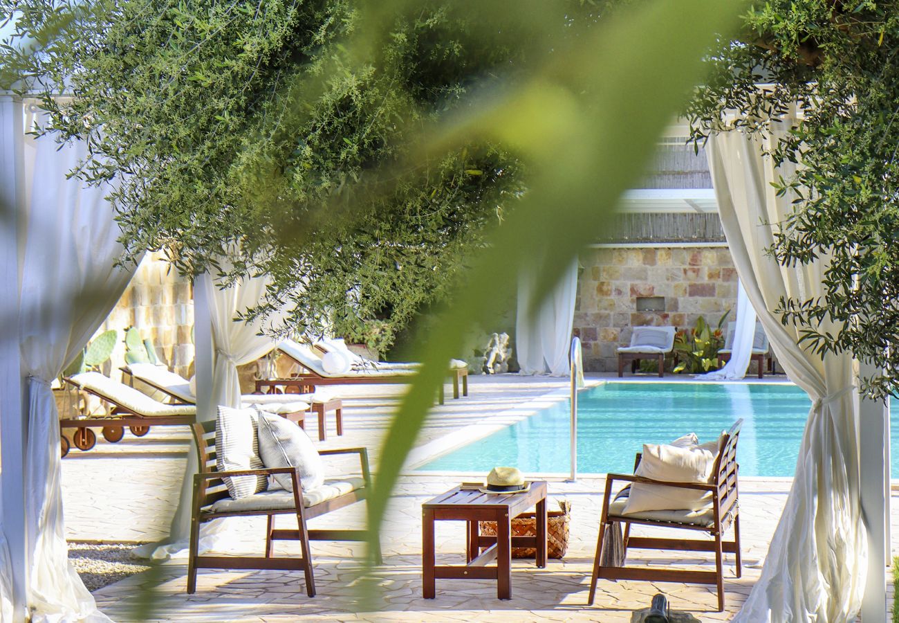 Villa in Ispica - VILLA ERIKA con piscina privata