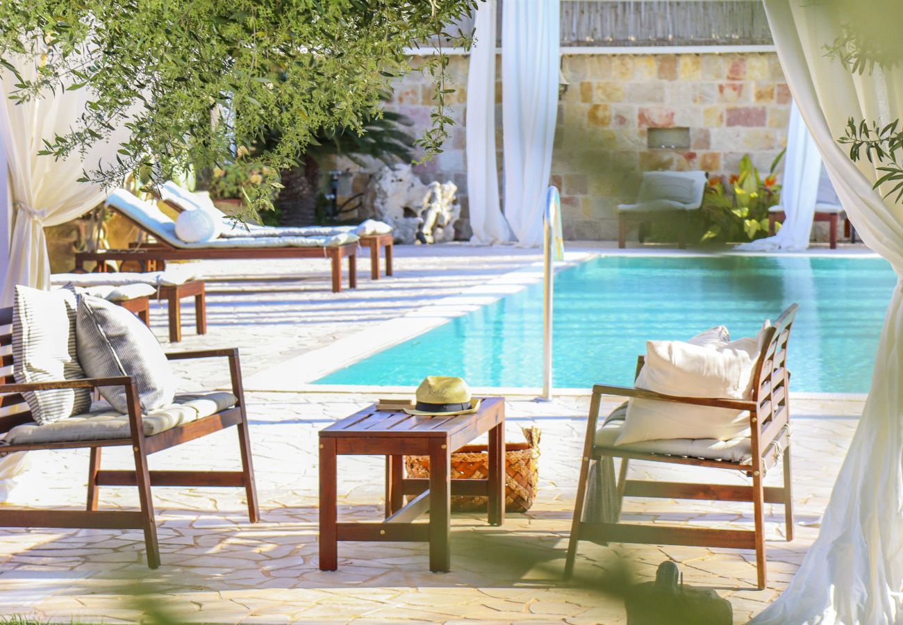 Villa in Ispica - VILLA ERIKA con piscina privata